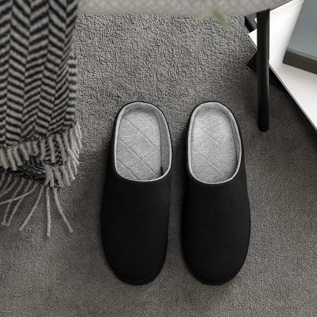 Slippers OLIVER + Black | TOGAS