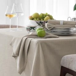 Table Linen DOMINICA