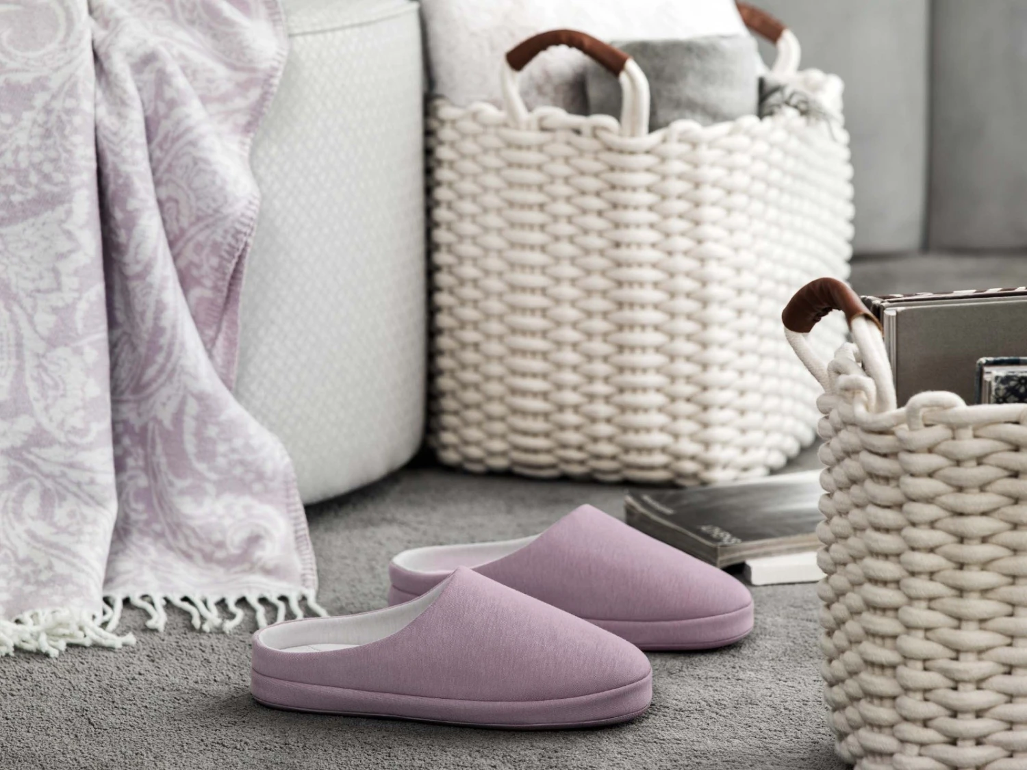 Slippers OLIVIA + Violet | TOGAS - Image 3