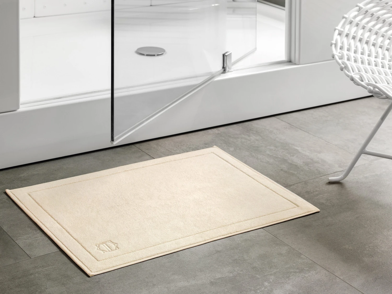 Bath Rug RHAPSODY - Image 3